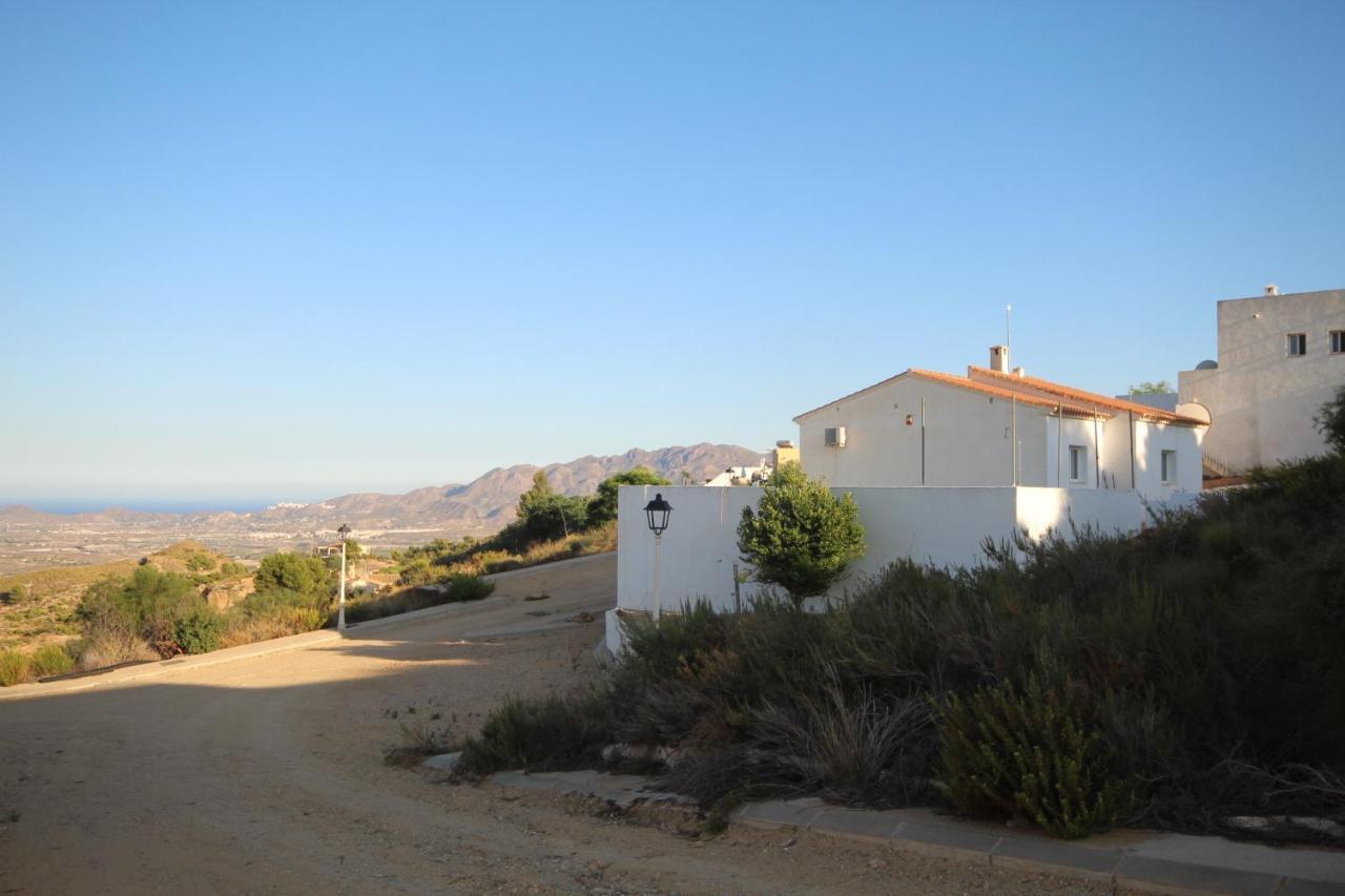 Villa El Pinar Bedar Bagian luar foto