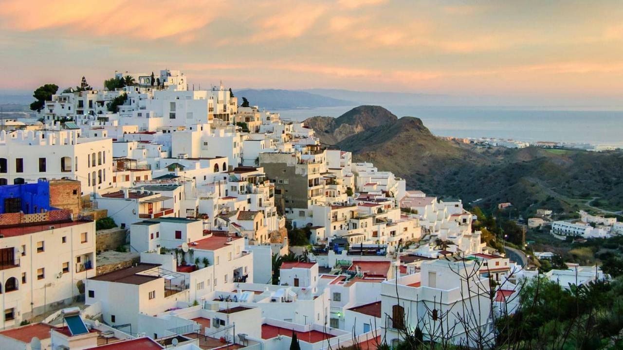 Villa El Pinar Bedar Bagian luar foto